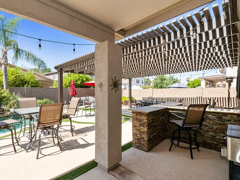 1743 E Park Ave — Photo 33