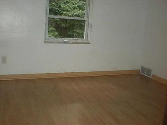 424 Brookline Blvd — Photo 9