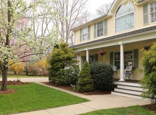 13 Inkberry Trl, Narragansett, RI 02882