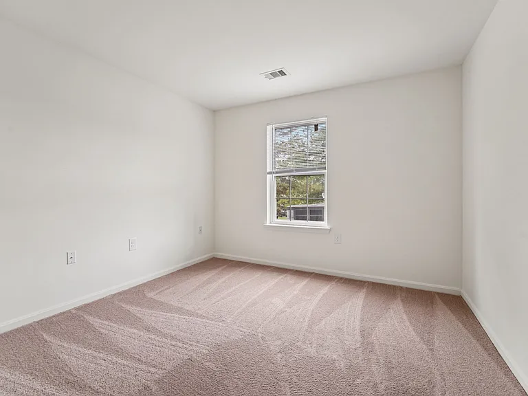 Country Meadows Apartments — Photo 79