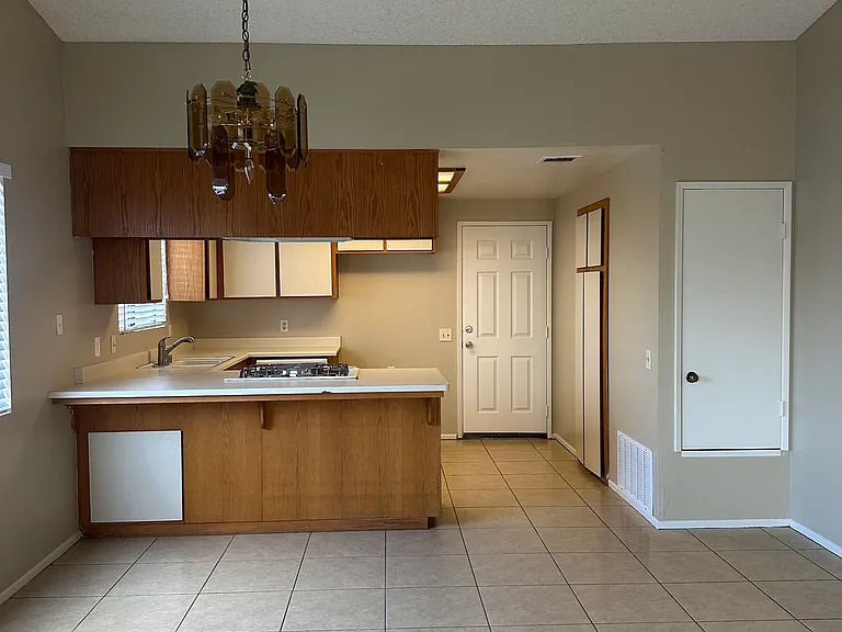 41401 Adams St #C — Photo 15