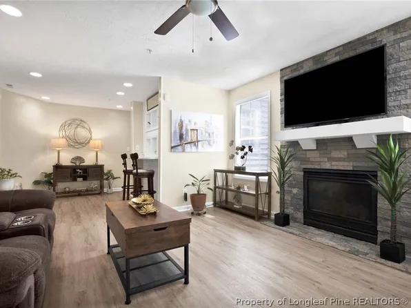 357 Waterdown Dr APT 1, Fayetteville, NC 28314