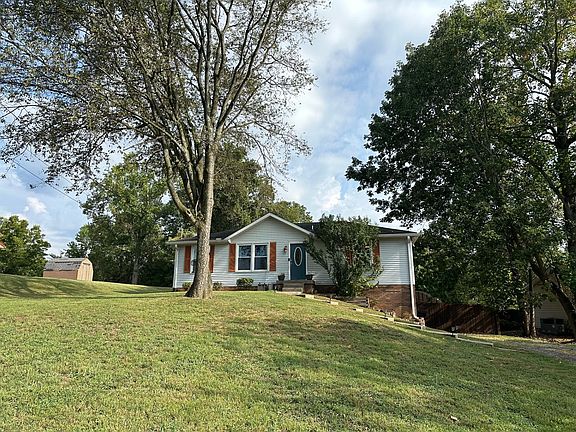 3rd image of 111 Bellamy Ct