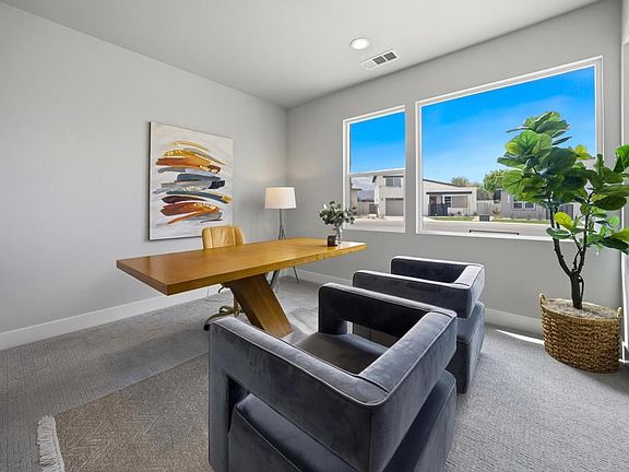 5th image of 41868 Volare Ct