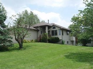 722 E Bluff Dr, Springfield, MO 65803