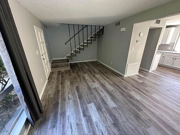 4th image of 800 Lexington St APT 16
