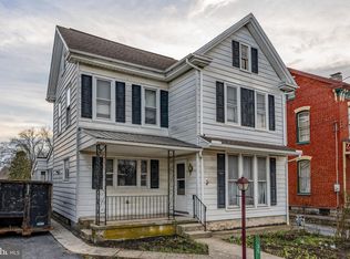 35 E Church St, Reamstown, PA
