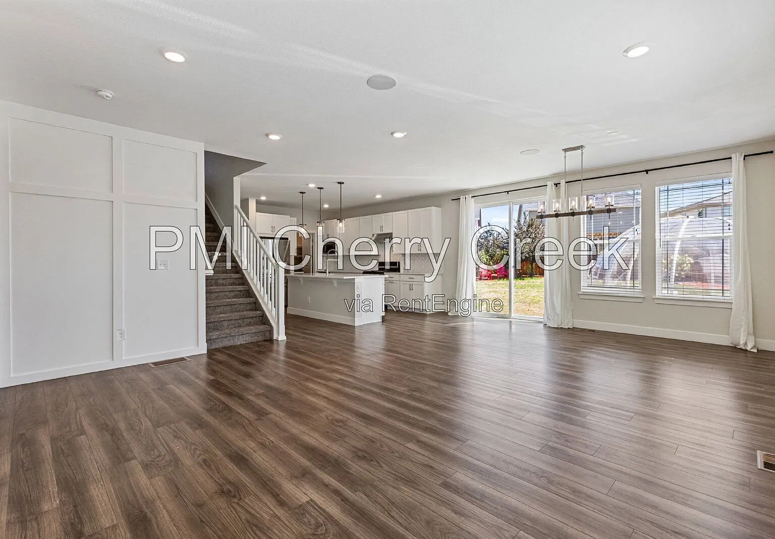 5 bed, 3.5 bath, 3544 sqft, $3,795 — Photo 4