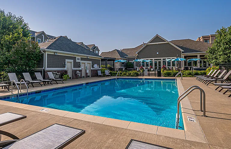 The Residences of Orland Park Crossing — Photo 18