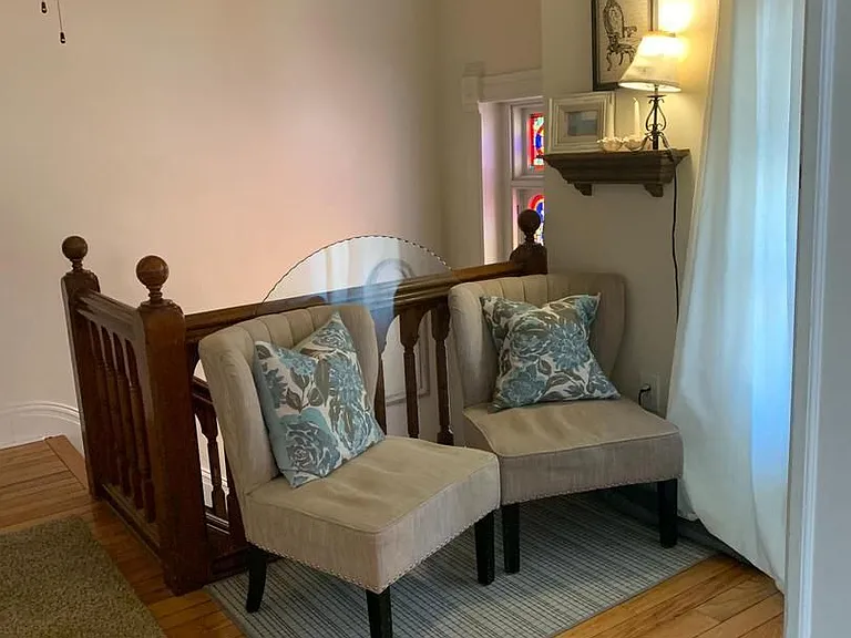 256 Radcliffe St — Photo 8