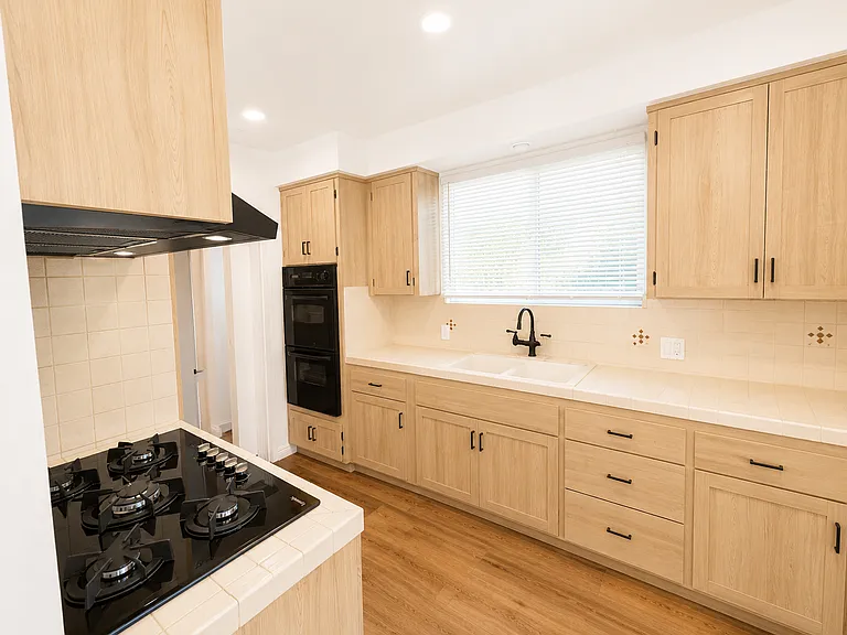 2157 W 109th Pl — Photo 18
