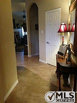 3rd image of 511 Winchester Dr