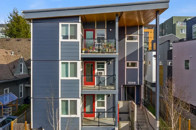 Glendale Apartments — Photo 1