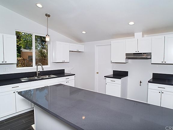 5th image of 27706 Tambora Dr