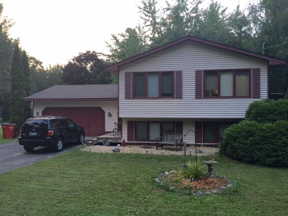 1st image of 620 Emerson Dr