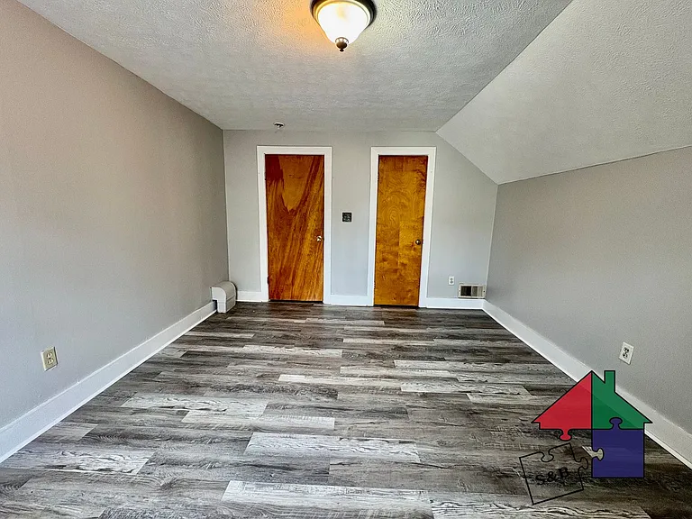 6 River St #8 — Photo 16