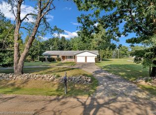 3252 Hosner Rd, Dryden, MI 48428