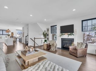 18 Blazingstar Way, Allamuchy Twp., NJ 07840