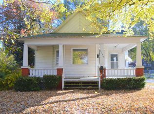 2138 N Lyon Ave, Springfield, MO 65803