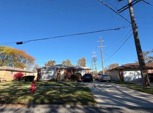 26412 Hass St, Dearborn Heights, MI 48127