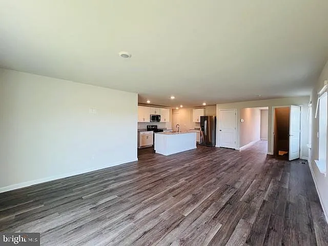 118 Medley Way — Photo 13