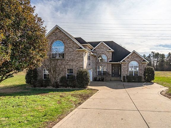 2nd image of 765 Starpoint Dr