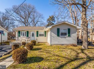 1492 Thies Dr, Pasadena, MD 21122