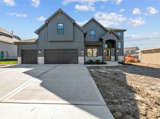 4721 NW Sienna Rdg, Riverside, MO 64150