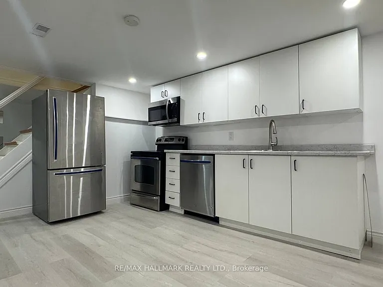 6 Bailey Cres #BASEMENT — Photo 5