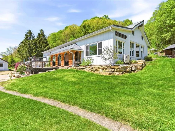 E15845 Short Drive, Hillsboro, WI 54634