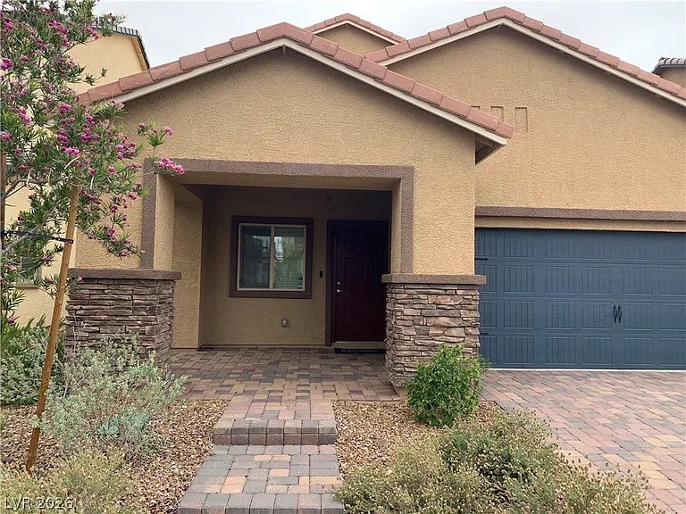 8315 Cozumel Creek Ct — Photo 2