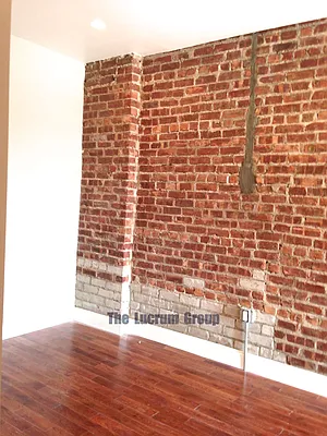 Rented by Lucrum Group | media 7