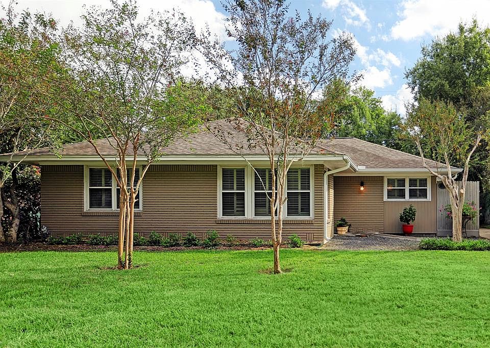 1st image of 3511 Broadmead Dr