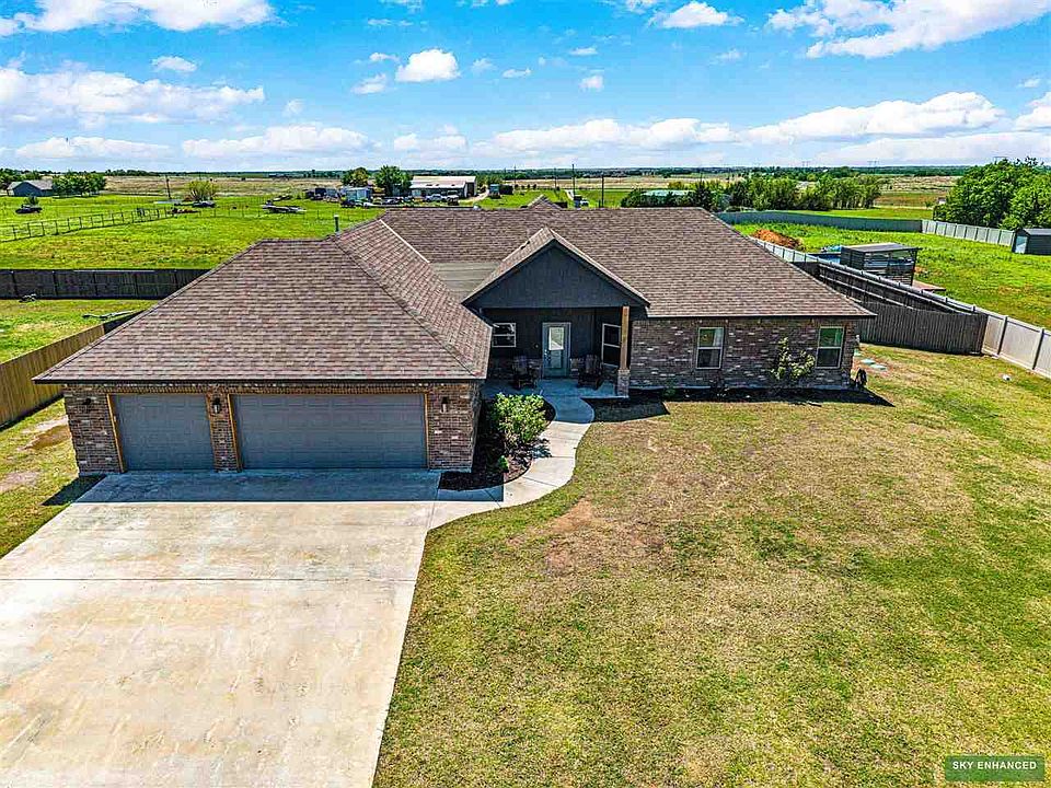 1st image of 10683 NE Seaside Ln