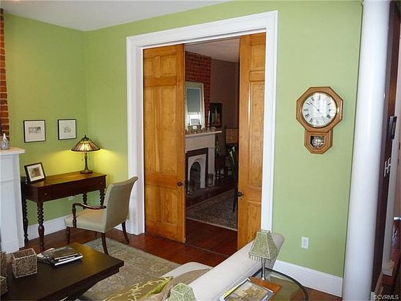 4th image of 2117 E Marshall St