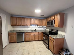 220 Babcock St #2H, Brookline, MA 02446