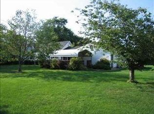 103 W North Rd, Cooksville, IL 61730