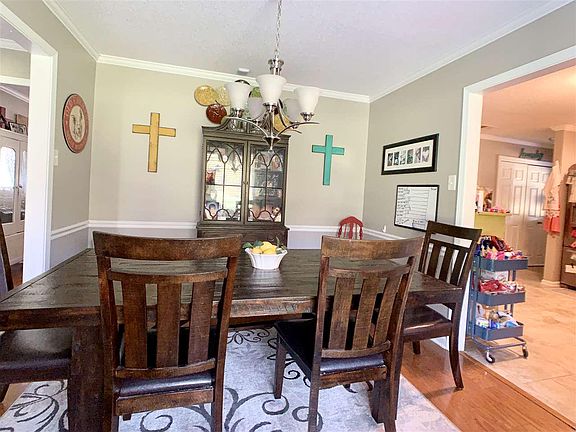 5th image of 8053 Armour Rd