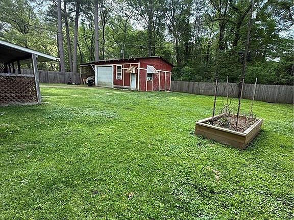 2nd image of 365 Brookwood Dr
