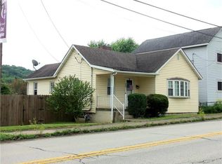 430 Pike St, Meadow Lands, PA 15347