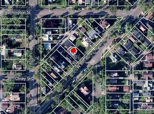 5607 W 8th St, Duluth, MN 55807