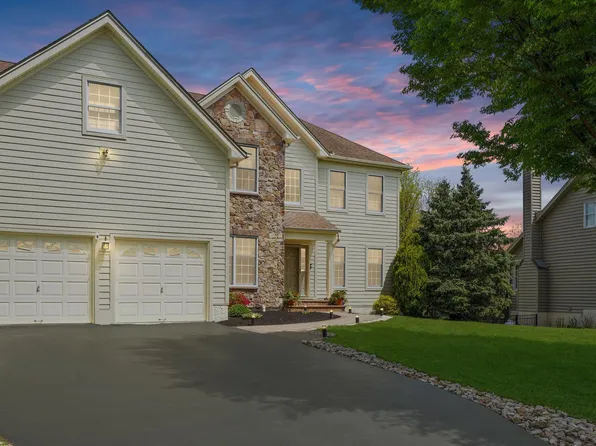 3795 Green Ridge Rd, Furlong, PA 18925