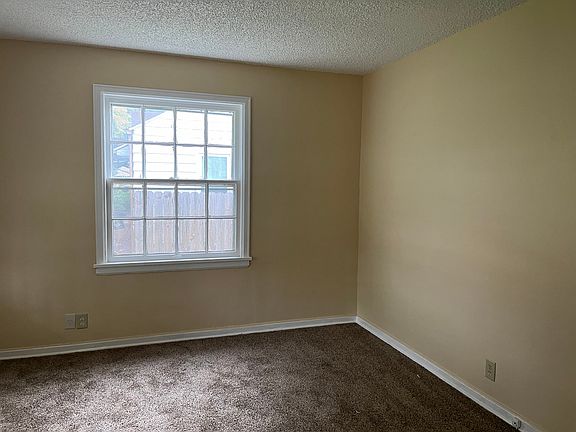 5th image of 612 S Kentucky St