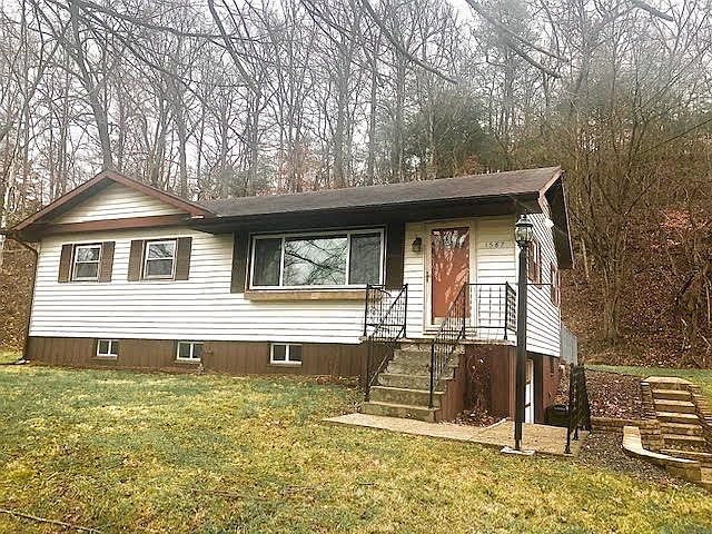 1st image of 1587 Highland Park