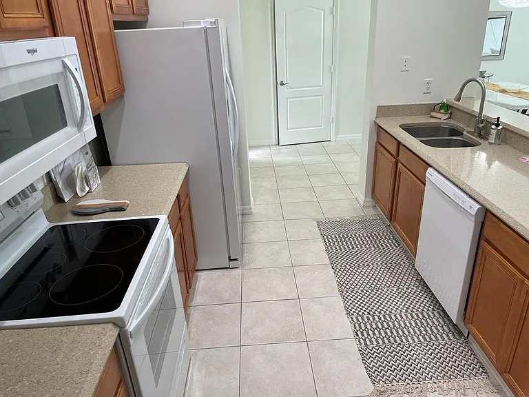 8949 Iron Oak Ave — Photo 28