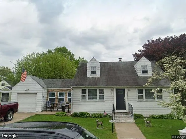 2428 Purdue St, Bristol, PA 19007