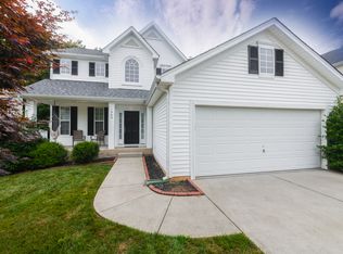 1368 Bottle Brush Ln, Harrisburg, NC 28075