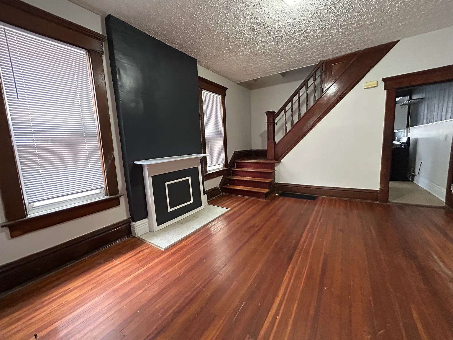 1239 Fair Ave — Photo 4