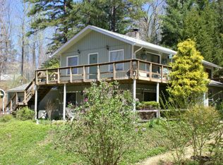 290 Holly Hills Rd, Sylva, NC 28779