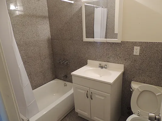 Rented by Bedford 6 Real Estate | media 22